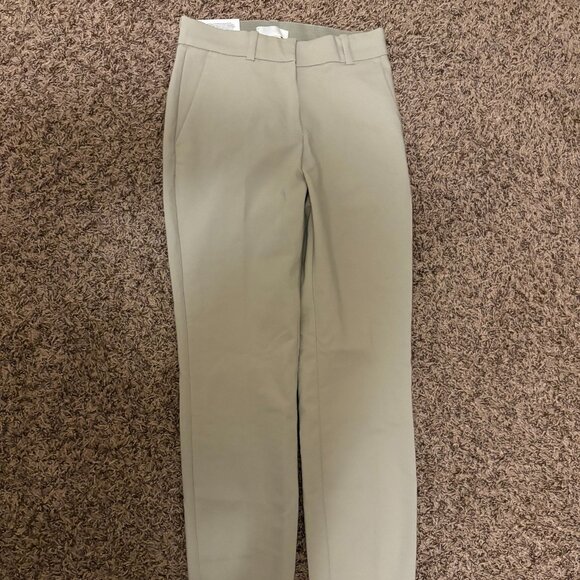 H&M Slacks US Size 2 Light Tan Beige Khaki Pants Regular Waist Ankle Elastic NEW - Picture 1 of 3